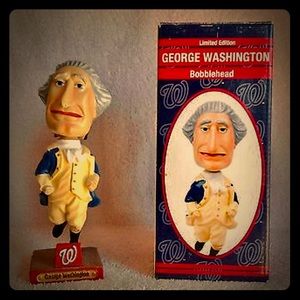 George Washington “RACING PRESIDENT” Bobblehead